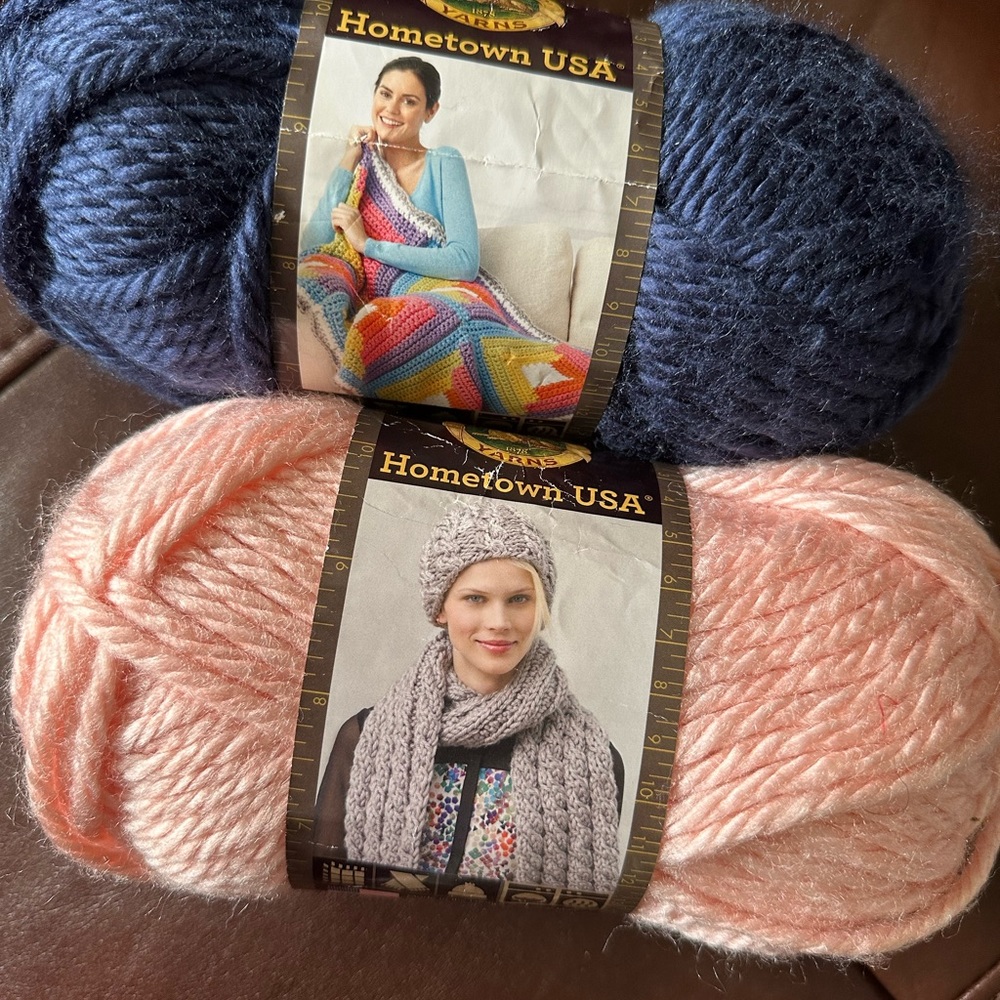Yarn 🧶 - Picture 2 of 2
